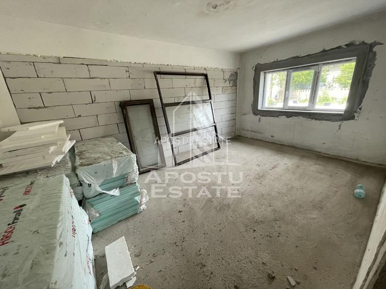 Cladire cu 28 camere, P+1E,  Calea Sagului/CET. - 8