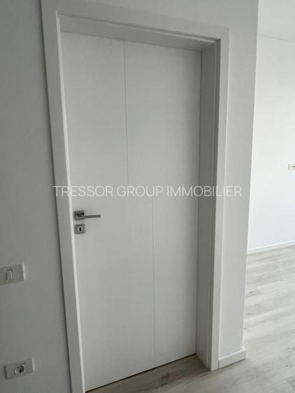 Apartament , vedere lac, balcon 7 mp, etaj 3/6, zona Campus Universitar - 8