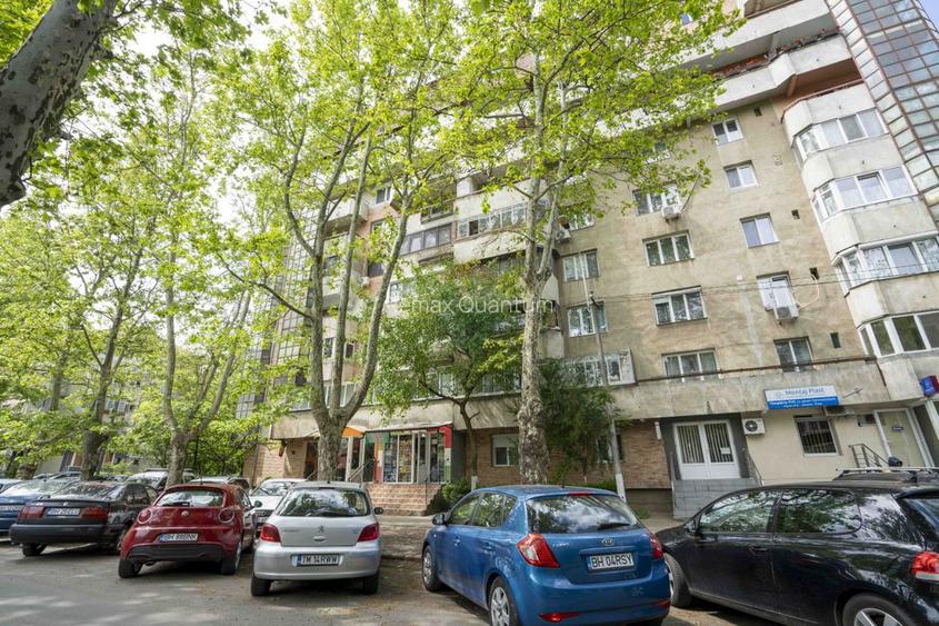 Apartament cu 4 camere de vânzare în zona Decebal - 10