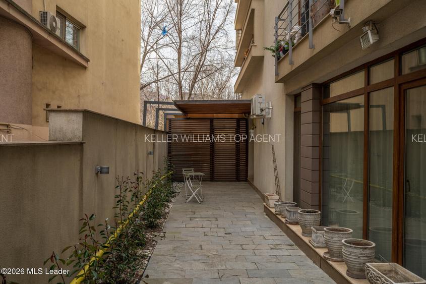 Penthouse | 181.35 MP | Piata Romana | Aurel Vlaicu - 20