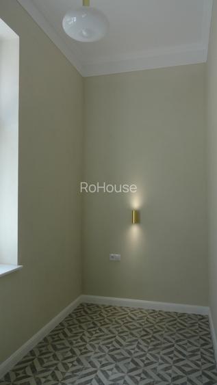 Apartament in casa recent renovat , parcare in curte, zona centrala - 7