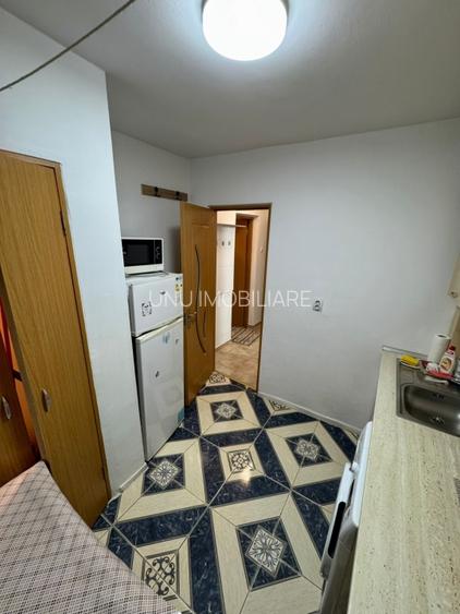 PODU ROS - CANTEMIR - O CAMERA DECOMANDAT - RENOVAT SI MOBILAT - INVESTITIE BUNA - 8