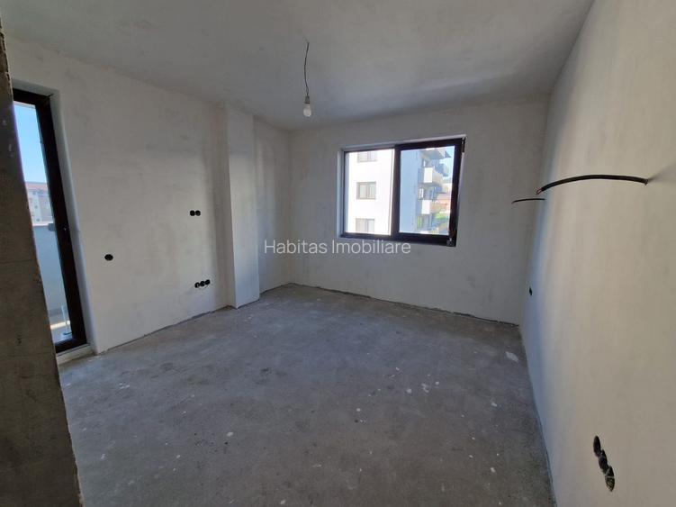 Apartament 3 camere, etaj 1, parcare subterana, boxa, 74 mp, Floresti - 20