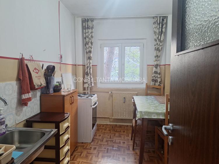 2 Camere Decomandat Etaj 2 la 5 min Metrou Gorjului Ideal Investiție - 8