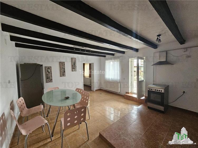 Vila 5 camere de vanzare cu garaj subteran in Chiajna - 2