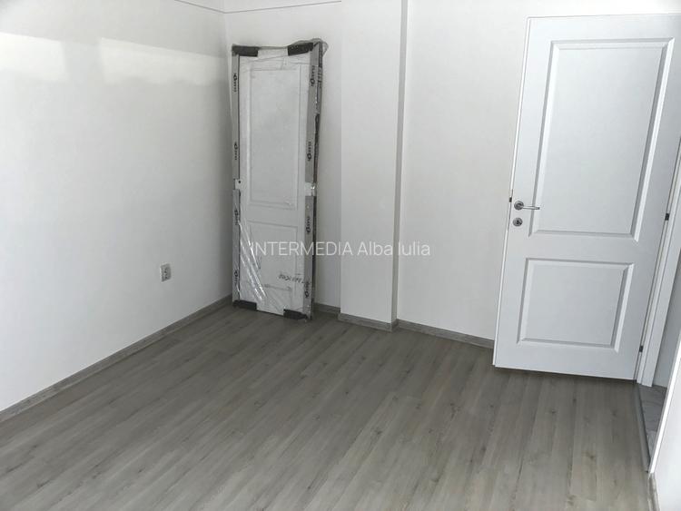Apartament 3 camere 66 mp Bloc NOU Finisat Modern Balcon 2 locuri parcare Sebes - 15