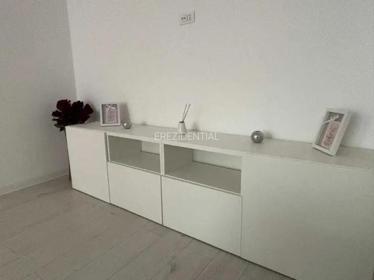 Apartament - 2 camere - semidecomandat - Titan  - 3