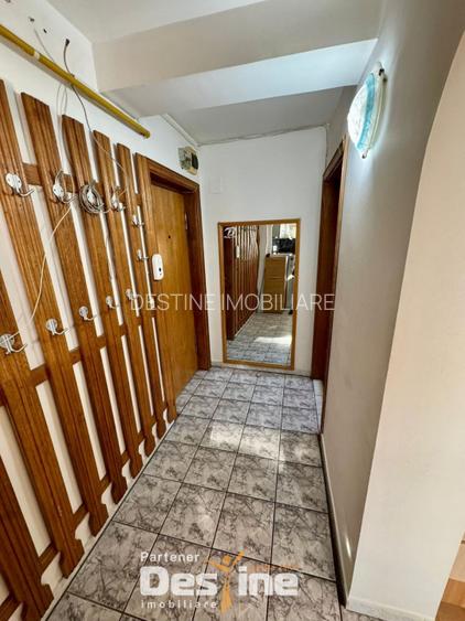 Podu Ros - Apartament 3 camere semidecomandat, MOBILAT si UTILAT - 11