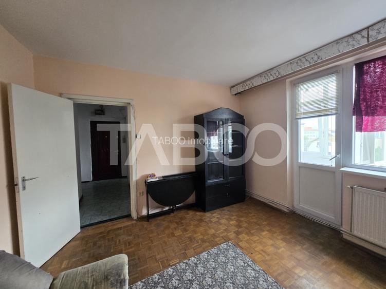 Apartament 2 camere de vanzare 37 mp balcon zona Mihai Viteazul Sibiu - 2