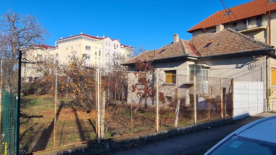 vand casa in zona centrala Timisoara (Elisabetin) cu teren construibil  821mp  - 3
