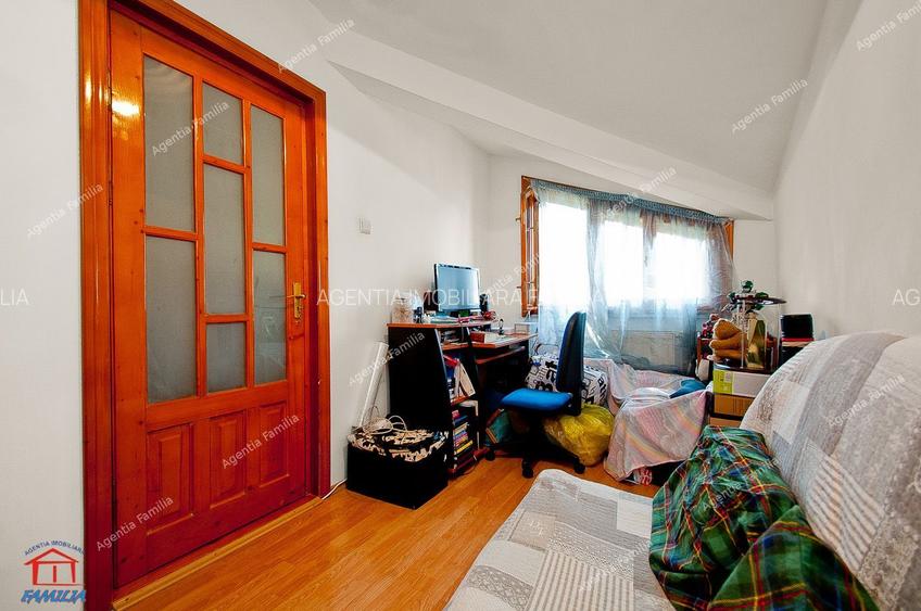 Vila cocheta, situata in centrul istoric al orasului - 11