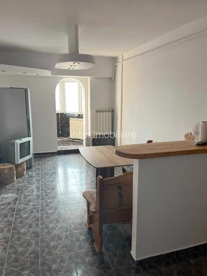 Apartament 3 camere decomandat la Bulevard COD : 156205 - 8