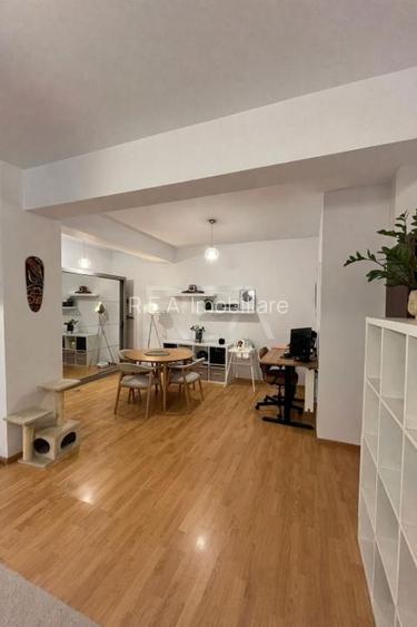 2 camere Titan decomandat, centrala, parcare, et. 1, an 2013, 78 mp - 3