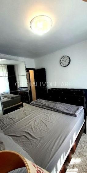 Vanzare Apartament 2 camere ,Zona 13 septembrie, sector 5 - 9