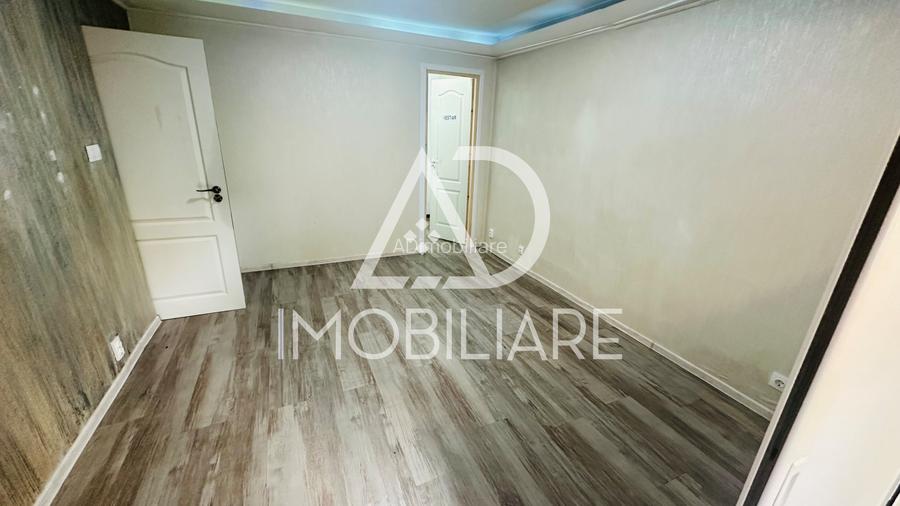 Spațiu Comercial de Închiriat – Locație Centrală, Ideal pentru Activități Medica - 8