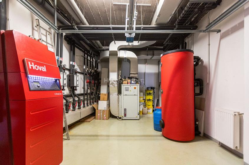 Vila, design ambitios, spatii luminoase in conexiune cu natura - 44