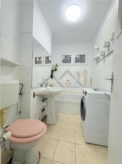 Apartament 3 camere, et.1, 65 mp+centrala - Zona Circumvalatiunii - 14