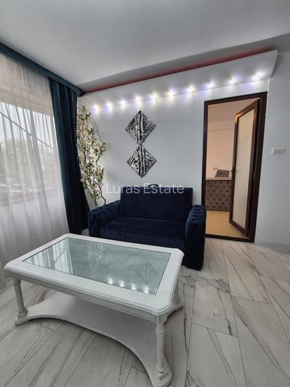 Spațiu comercial - zona Doraly - 2