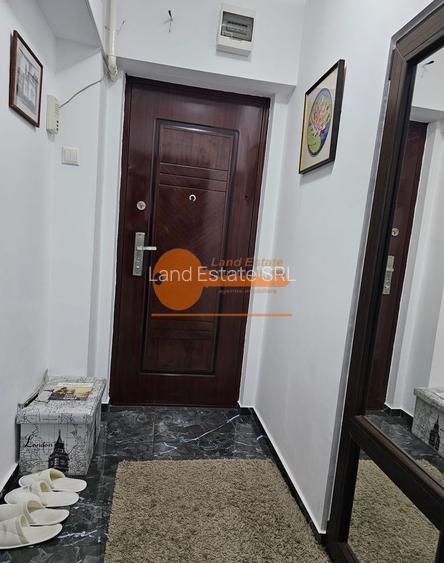 2 camere la 400m de metrou Favorit - 7