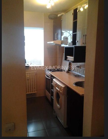 Titan - Auchan Titan, Garsoniera Bloc MIXT - 2