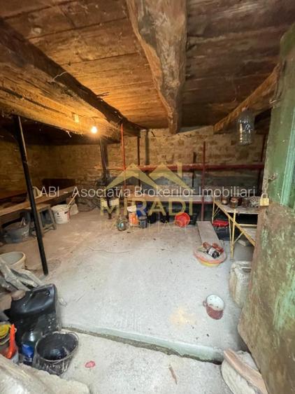 VANZARE CASA  TEREN - 11