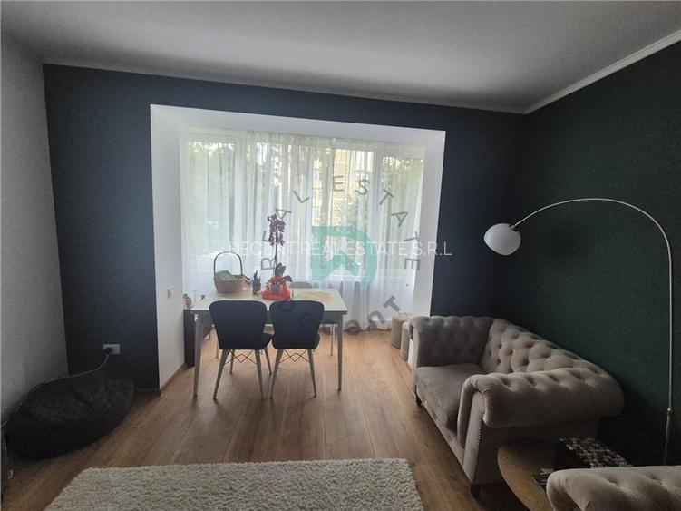 Apartament 3 camere Tractorul, 60 mp - Brasov - 2