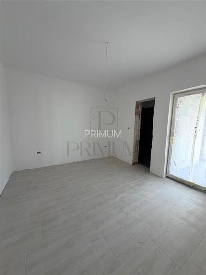 DUPLEX CU 3 BAI - TEREN 375 MP - BUCATARIE INCHISA - 6