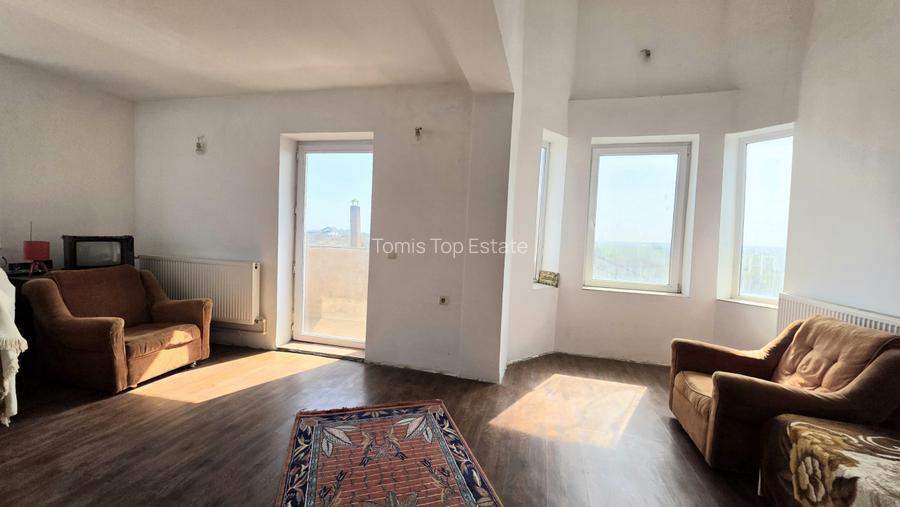 Vila de vanzare in Constanta, 6 camere, zona Km5 - 11