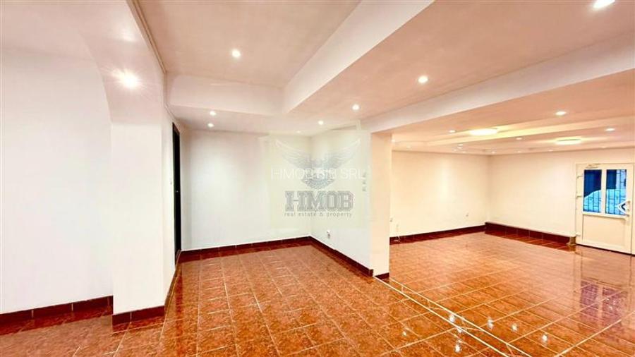 Spatiu comercial 80 mp in zona Strand - 4