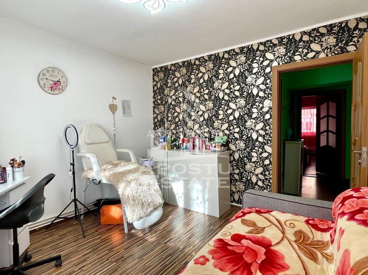 Apartament cu 3 camere,2 bai,semidecomadat,centrala proprie, Girocului - 9