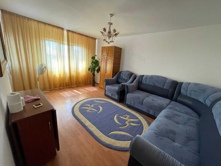 Inchiriere apartament 3 camere, Micro 20, 65 mp, 400 EURO/Luna