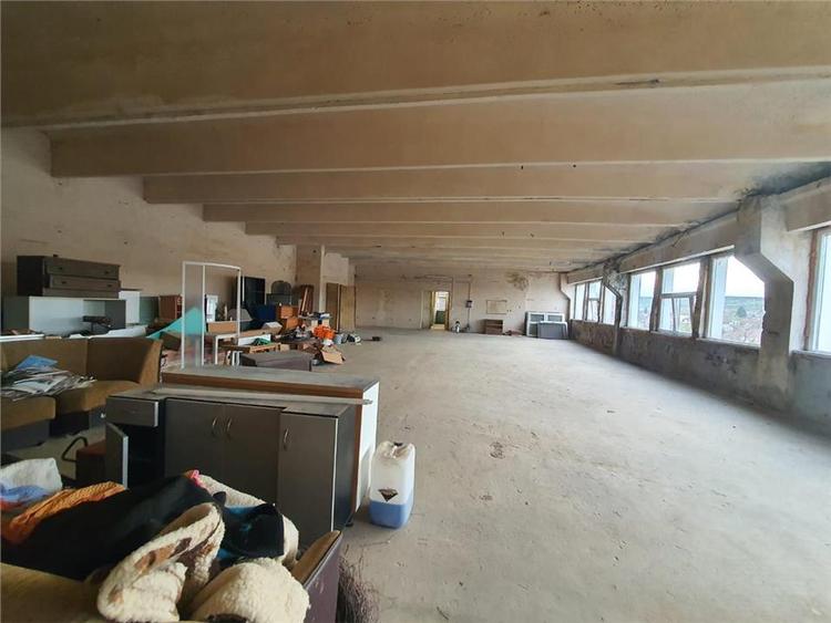 Ocazie! Spatiu industrial P+1 cu 1300mp suprafata utila ,in Cisnadie