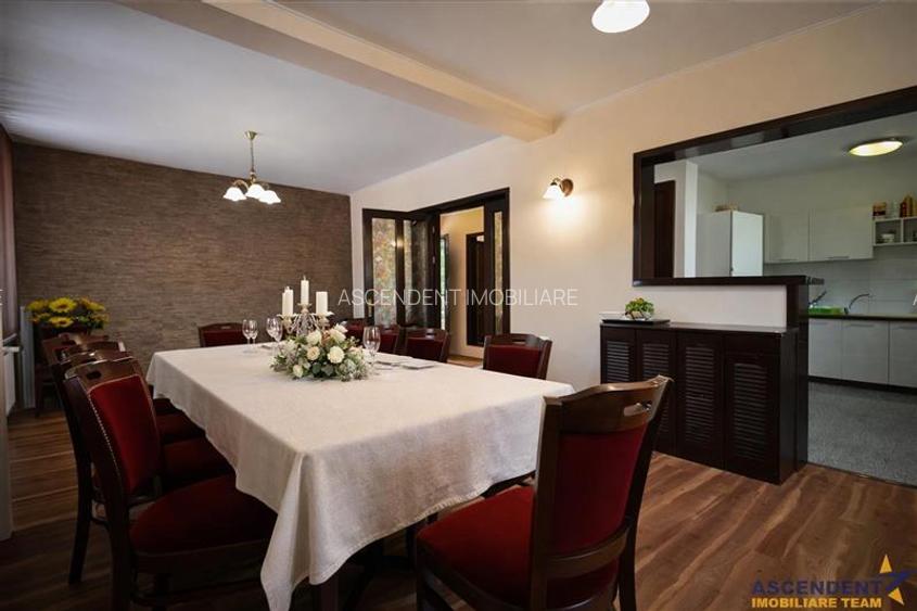 FILM!Refugiu elegant,cadru natural rar, vecinatati discrete,1.700 mp domeniu ver - 4