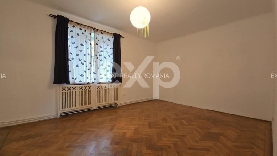 Apartament 3 camere de închiriat – Centrul Istoric, Str. Mihai Eminescu - 11