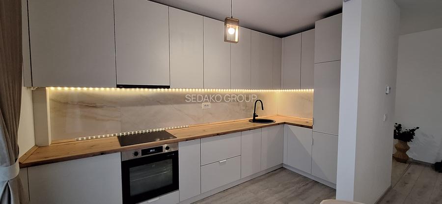 Prin Agentia Sedako,ap2 cam+parcare subterana, str.Marginii/OMV Aradului - 18