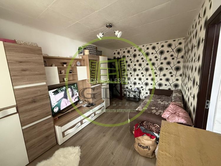 Apartament 2 camere semidecomandat, 40mp, Craiovita, zona Niela - 2