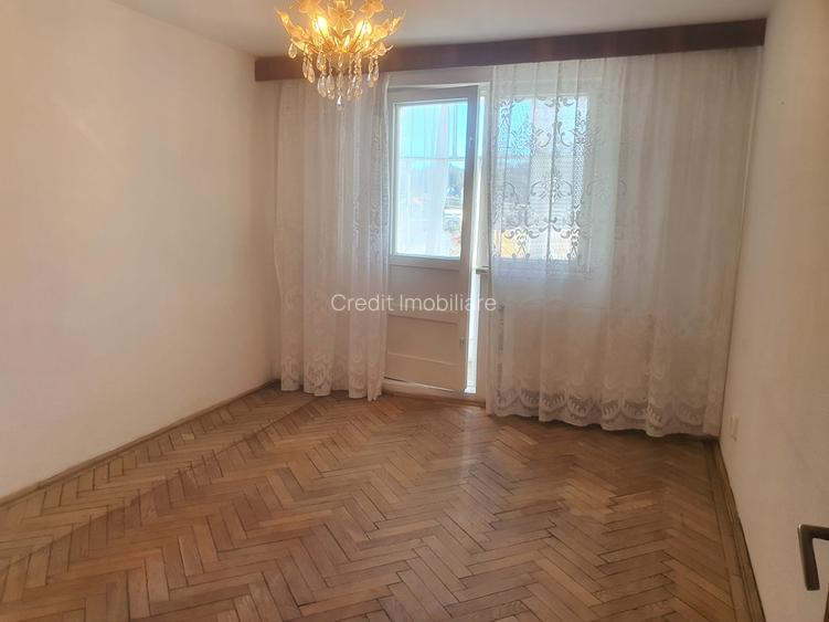 Va oferim spre vanzare aprtament 3 camere et1, zona centrala Predeal - 11