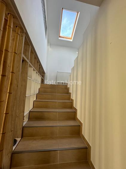 Casă de vânzare în Lipănești - Construcție modernă, teren generos - 13