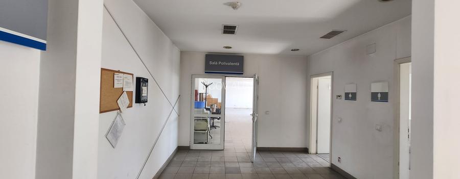 Showroom auto suprafata 6500 mp, teren 1500 mp, deschidere 90 ml la DN 1. - 29