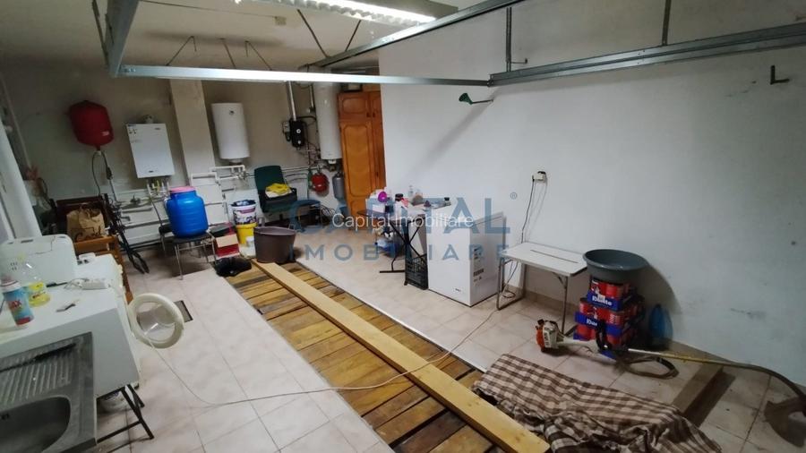 Casa / Vila spatioasa zona URSULET - 17