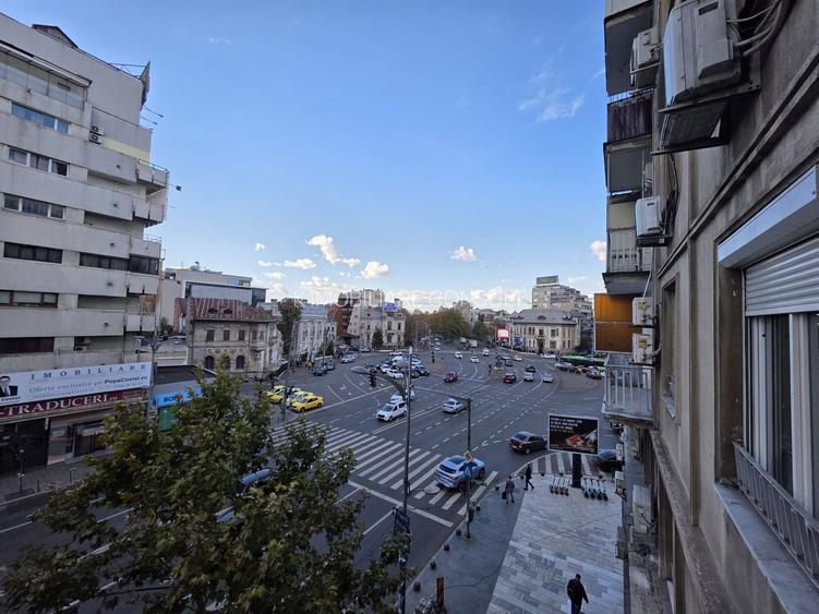 Romana Coloane apartament 3 camere  mobilate si utilate - 15