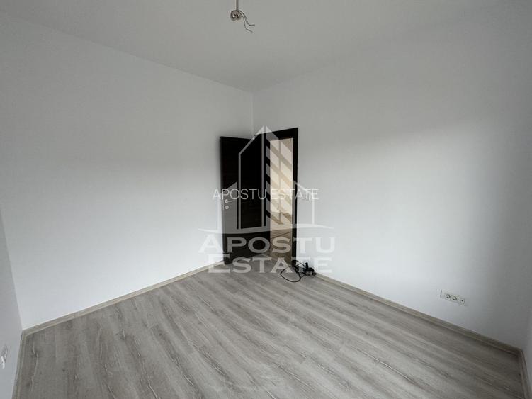 Duplex situat Central cu 4 camere si 3 bai in Mosnita Noua - 18