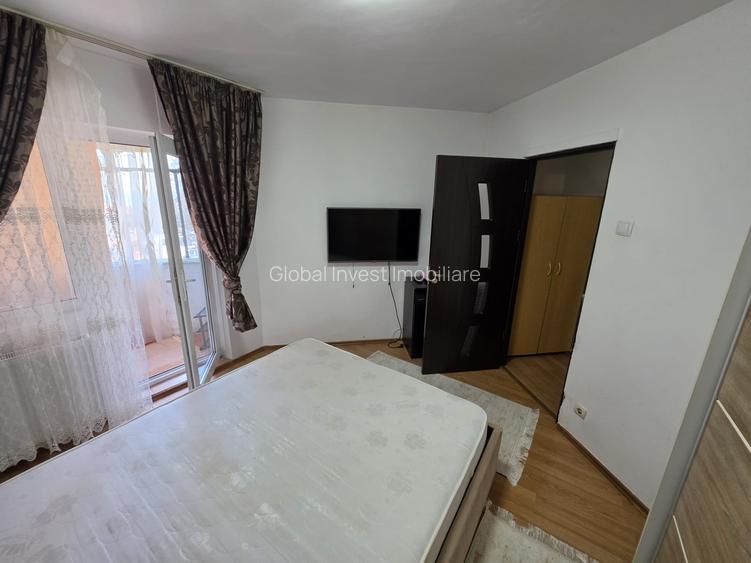 Capitol (Blvd Mamaia)- 2 camere decomandate 56mp, etaj 3/4 - 136.500euro - 4