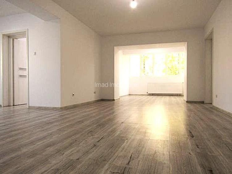 Vanzare apartament et 1, 4 cam 125 mp, complet renovat in Targoviste. - 3