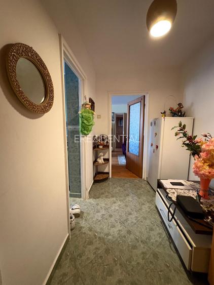 Apartament 3 camere cu centrala proprie zona Brancoveanu - Scoala 129 - 5