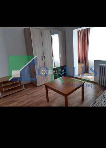 Disponibil imediat. Model mare. Mobilat si utilat - 3