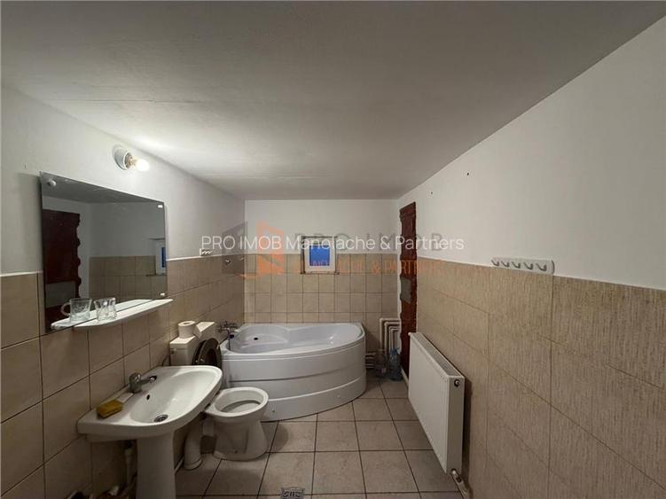 Casa tip parter zona Cernatesti - 13