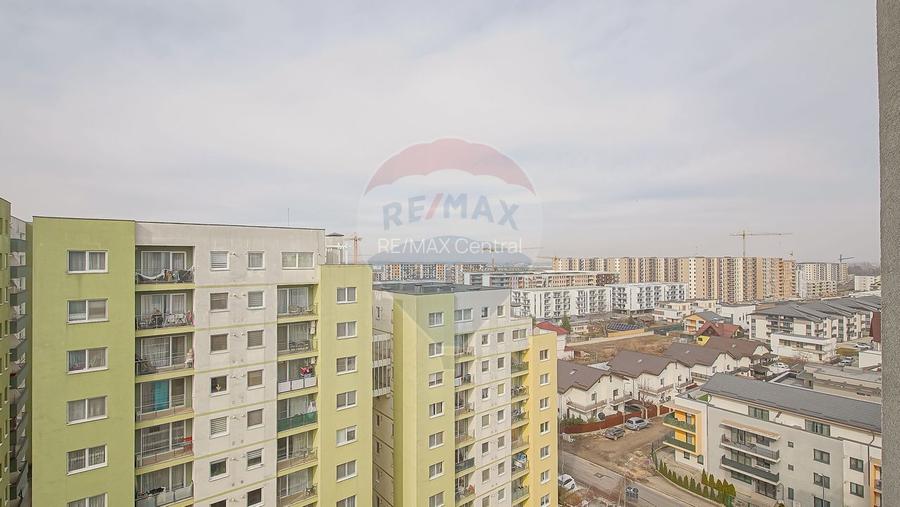 Apartament cu 2 camere de vânzare, Top City-Tractorul, comision 0% - 23