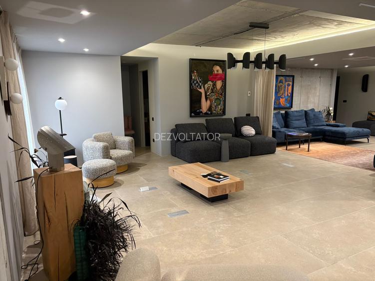 8.12 RESIDENCE - spatiu comercial stradal, COMISION 0 - 6