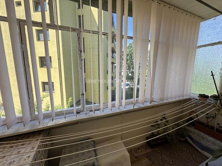 Apartament decomandat cu 3 camere in Centrul Civic, strada Mihai Viteazul - 4